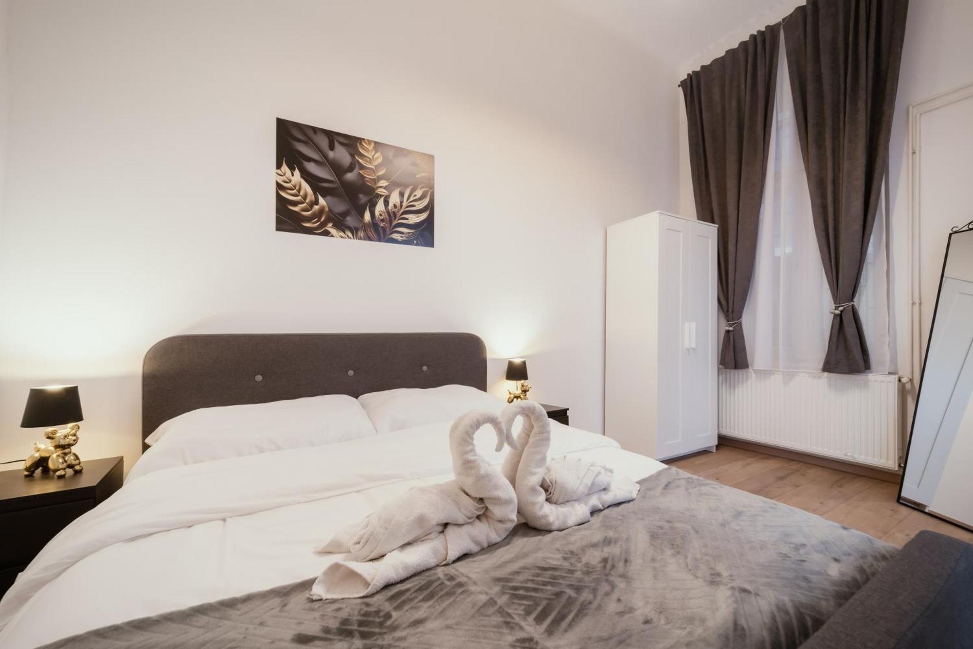Modelia Apartment At Gellert Square Budapest Exterior foto